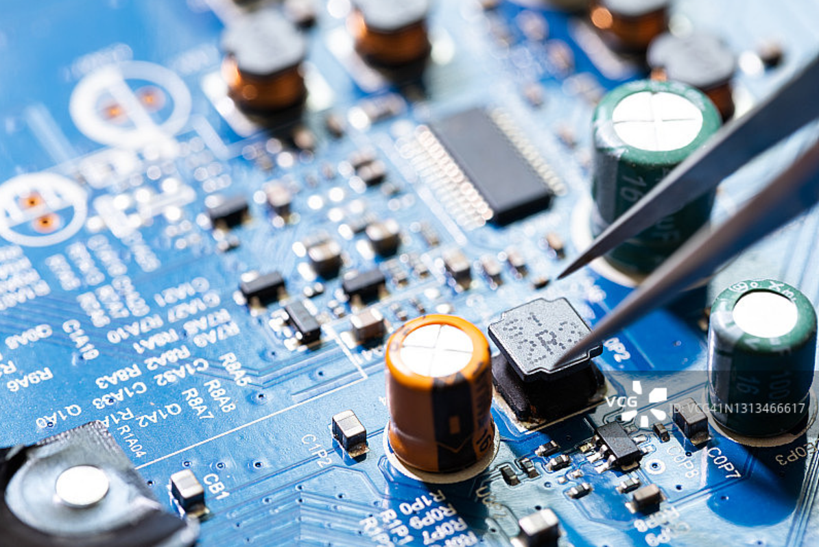 What Is a Microcontroller? MCU Meaning, Uses, and Microcontroller vs Microprocessor